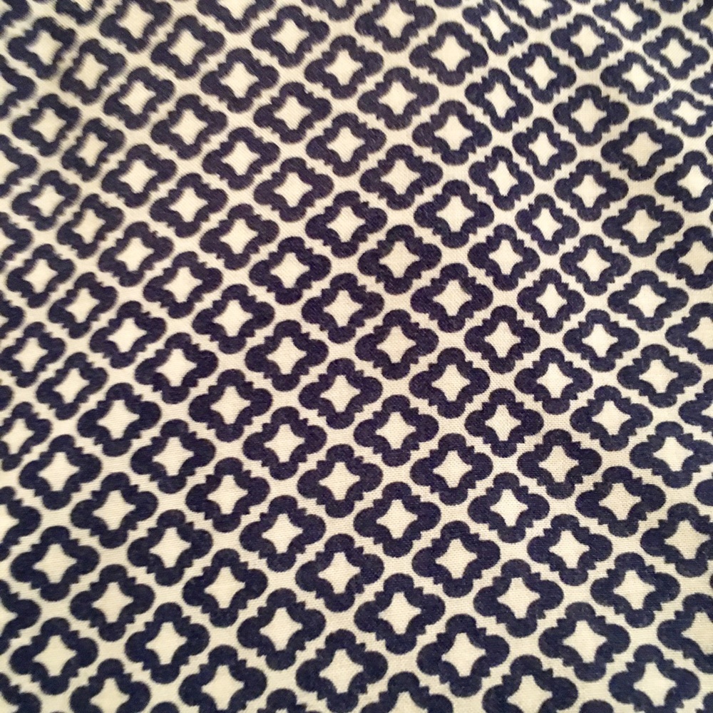 H&M Flowy Pants Size L - Picture 2 of 4